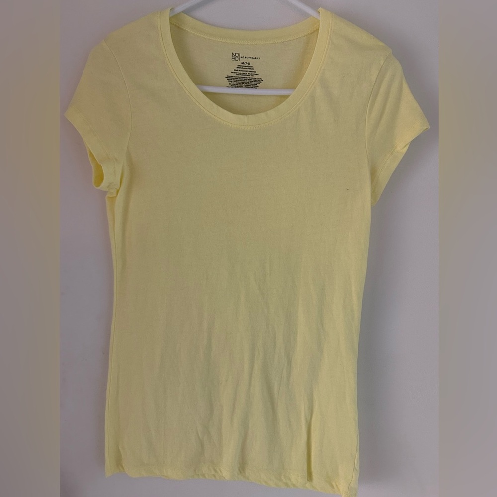 NEW! No Boundaries- Juniors- Short Sleeve Shirts